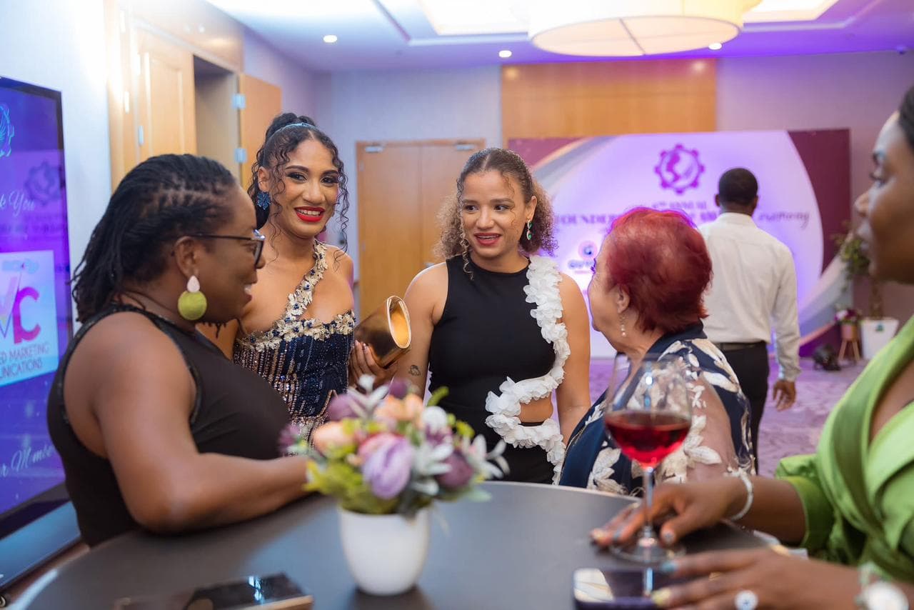WCCIG members networking at a chamber event